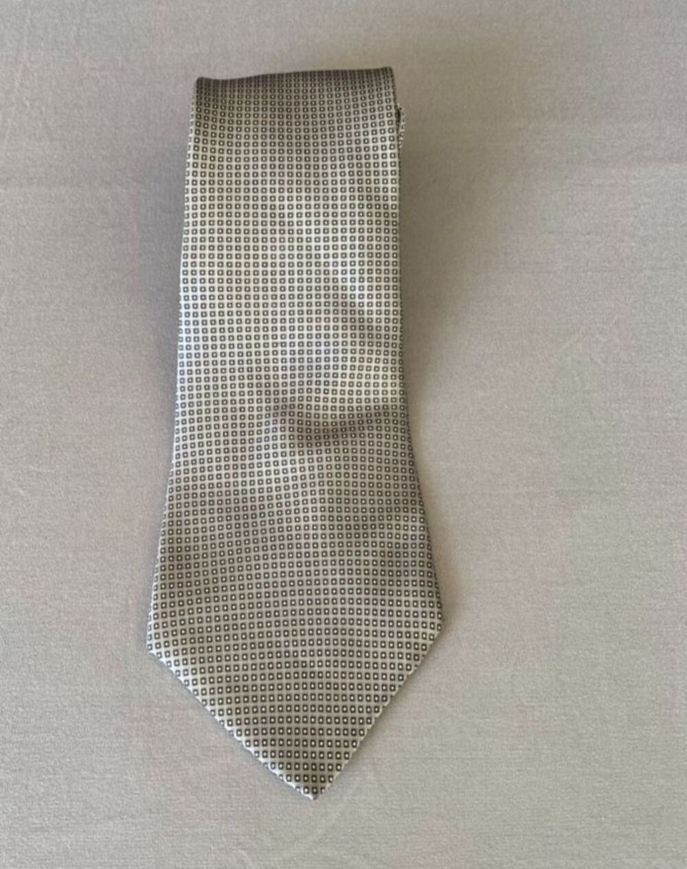 Perry Ellis Portfolio 100% Silk Tie Gray Black Geometric USA 57" x 4"